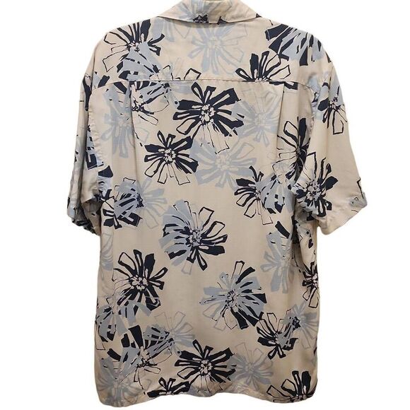 Nautica 100% Silk Men's Size Large Button Front Short Sleeve Shirt Front Pocket - Picture 3 of 8